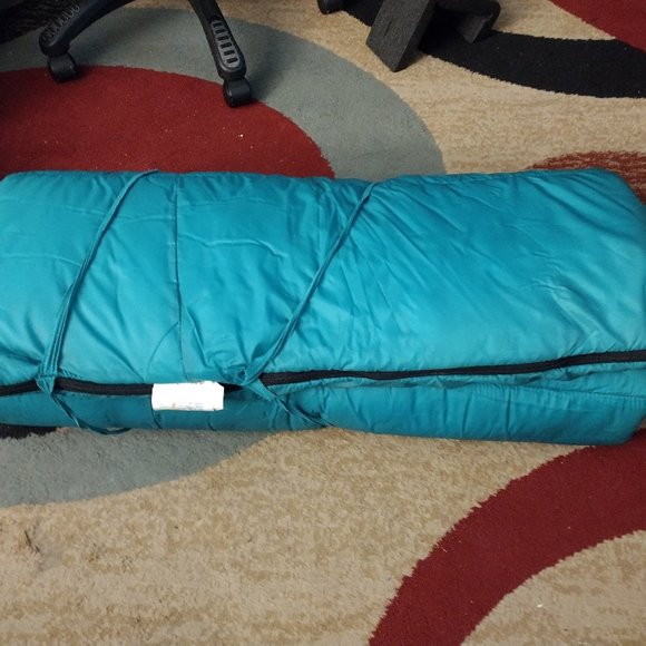 Academy Broadway Sleeping Bag - Picture 3 of 4